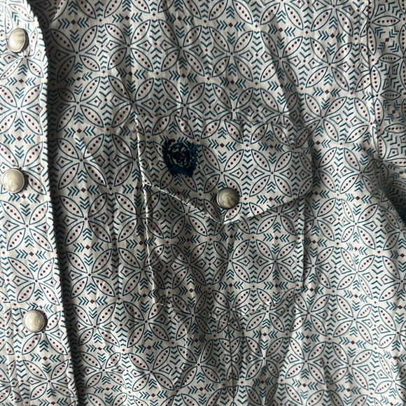 Gray Patterned Button-Up Shirt - Picture 3 of 3
